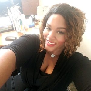 Meet your Posher, Trinity